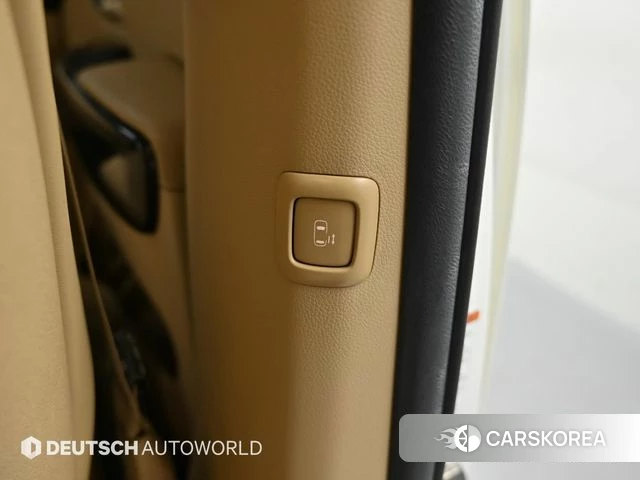 Kia The New Carnival id 4331336 из Кореи 7