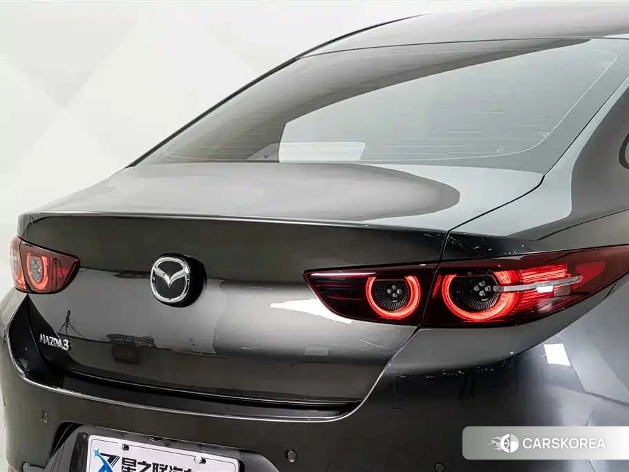 Mazda 3 id 4686271 из Китая 7