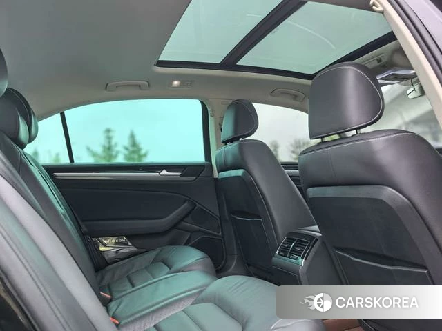 Volkswagen Huiang id 4254566 из Китая 7