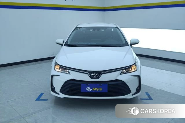 Toyota Corolla id 4220681 из Китая 7