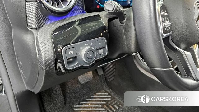 Mercedes-Benz A-Class W177 id 4410067 из Кореи 7