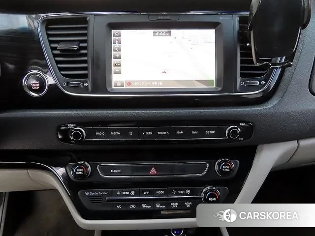 Kia The New Carnival id 3522956 из Кореи 7