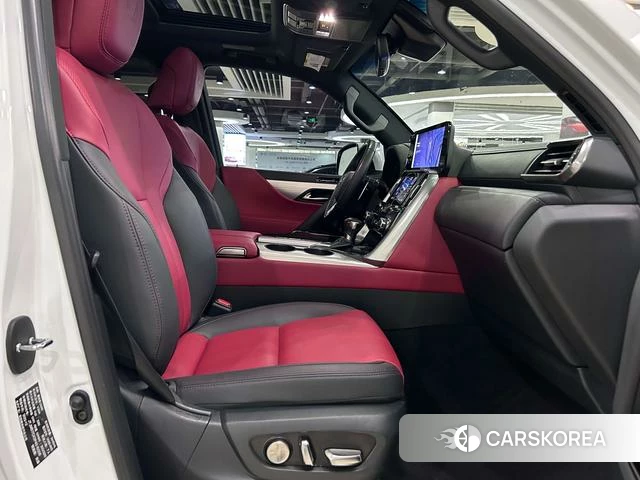 Lexus LX id 4260793 из Китая 7