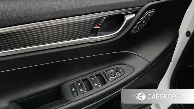 Hyundai Grandeur IG id 4536344 из Кореи 7