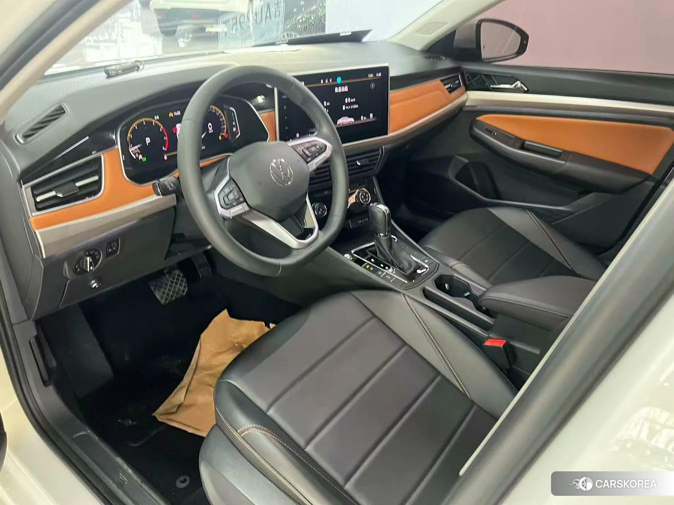 Volkswagen Bora id 4455633 из Китая 7