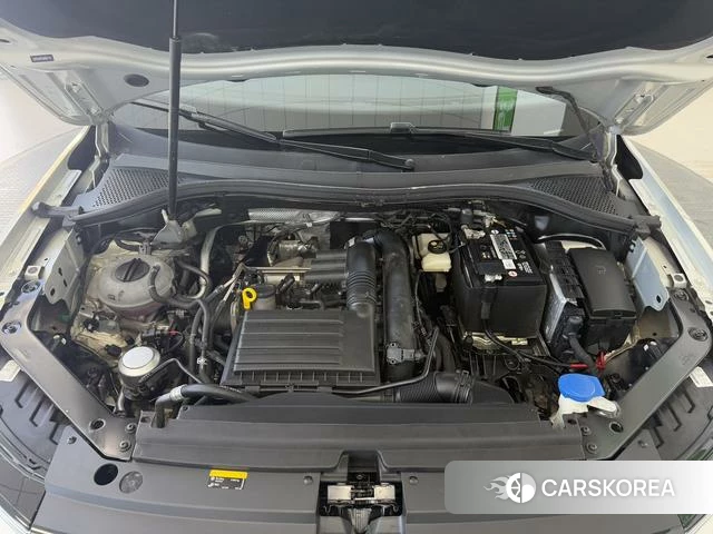 Volkswagen Tiguan L id 4262584 из Китая 7