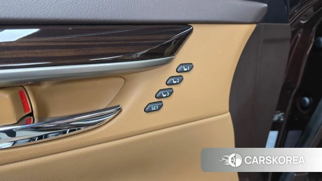 Lexus New ES300h id 4251292 из Кореи 7