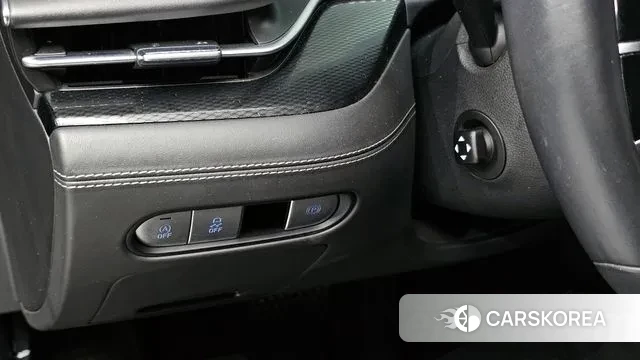 Genesis G90 (RS4) id 3483003 из Кореи 7