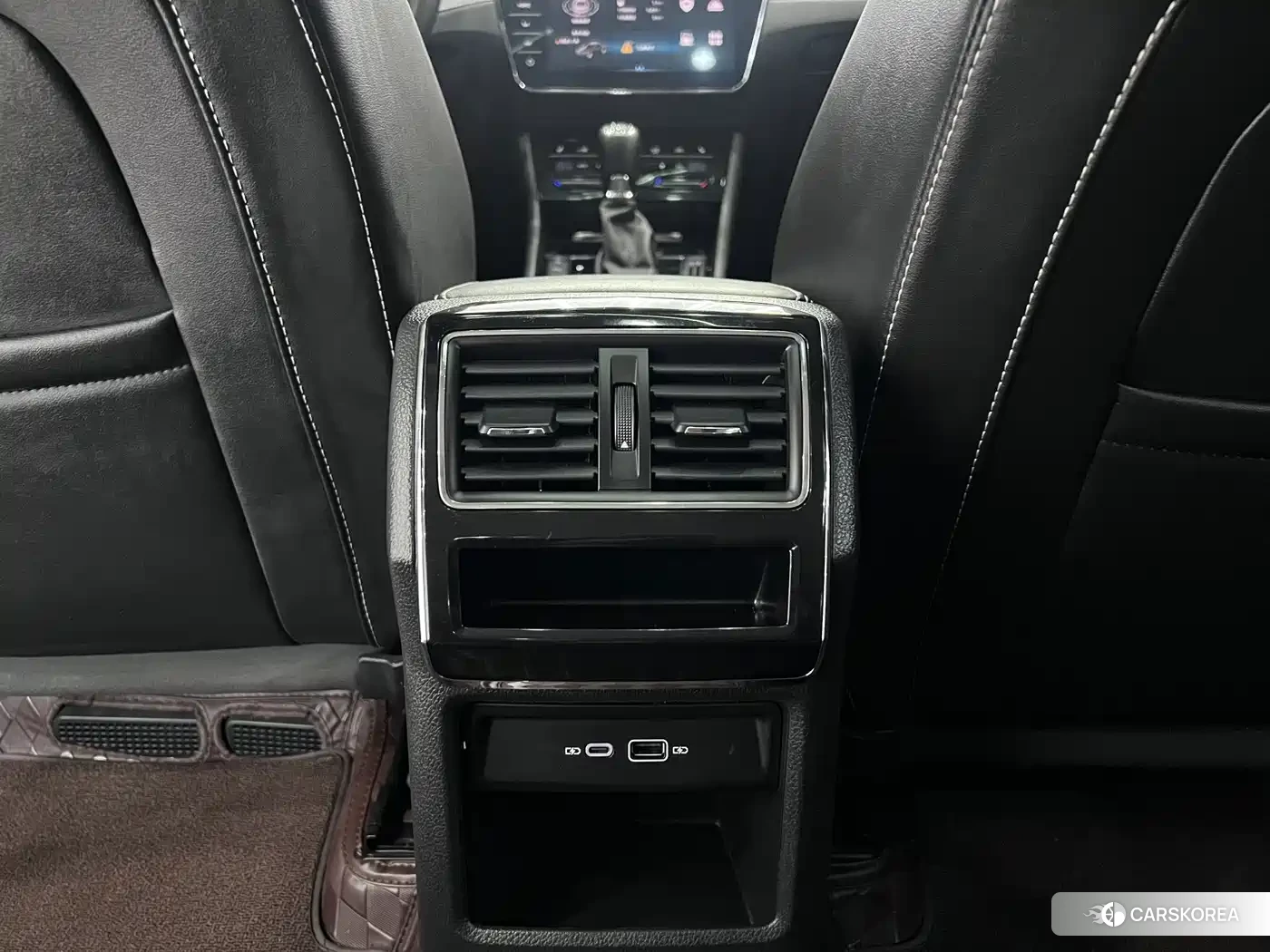 Skoda Superb id 4649290 из Китая 7