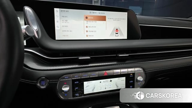 Genesis G90 (RS4) id 3826135 из Кореи 7