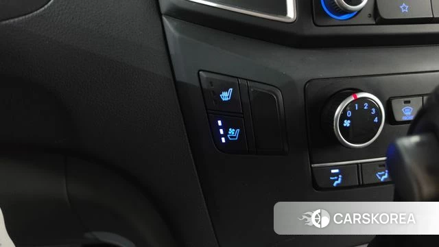Hyundai The New Grand Starex id 4849850 из Кореи 7