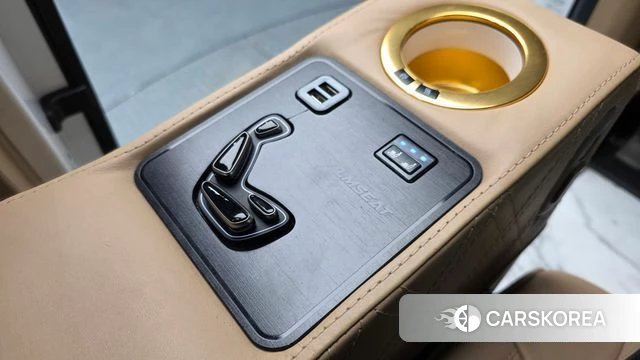 Kia The New Carnival id 3828972 из Кореи 7