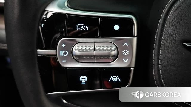 Genesis G90 (RS4) id 4720620 из Кореи 7