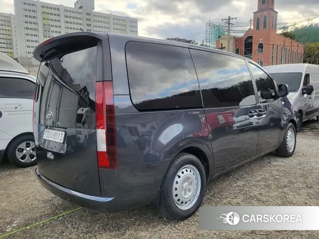 Hyundai Staria id 3756918 из Кореи 7