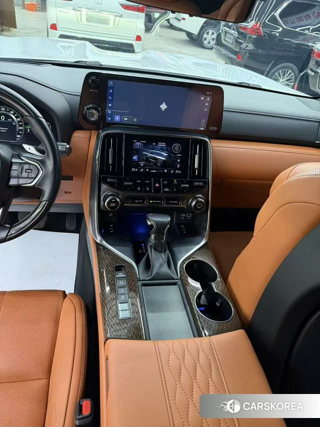 Lexus LX id 4258817 из Китая 7