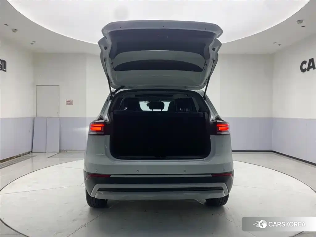 Volkswagen Tharu id 4686066 из Китая 7