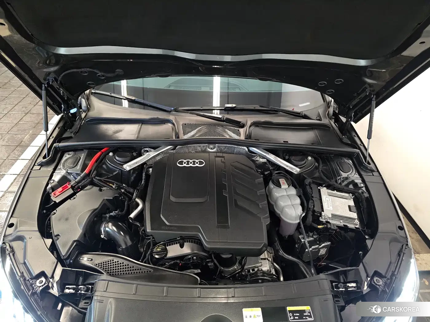 Audi A4L id 4629177 из Китая 7
