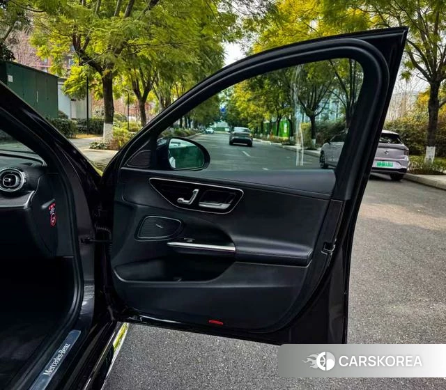 Mercedes-Benz Class C id 3896230 из Китая 7