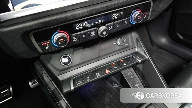 Audi Q3 (F3) id 3915040 из Кореи 7