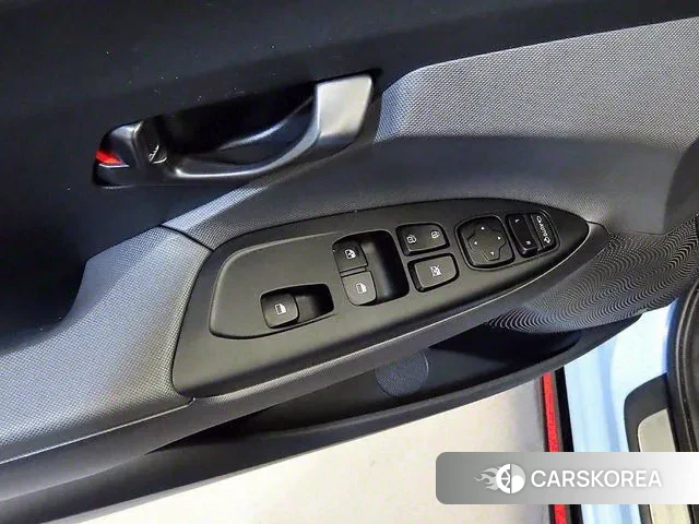 Hyundai Veloster (JS) id 2981575 из Кореи 7