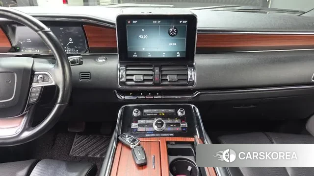 Lincoln Navigator 4th generation id 3252709 из Кореи 7