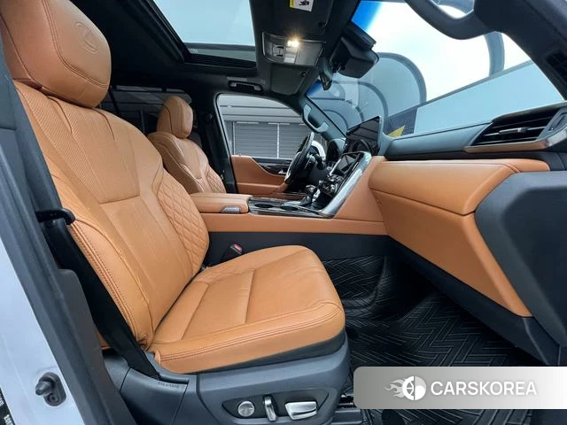 Lexus LX id 4190497 из Китая 7
