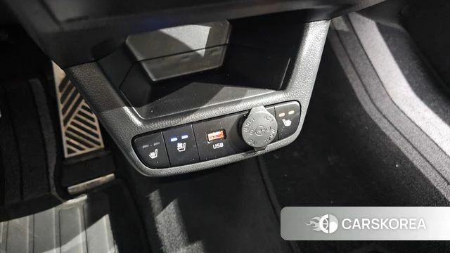 Kia The New Kia Ray EV id 4442321 из Кореи 7