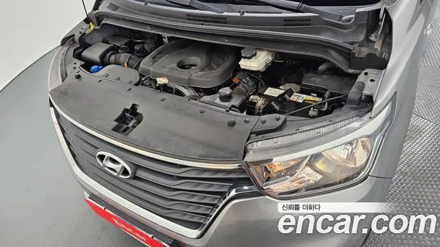 Hyundai The New Grand Starex id 2761445 из Кореи 7