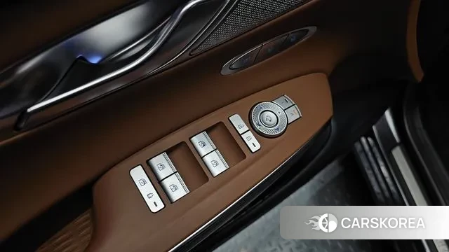 Genesis GV70 id 3483957 из Кореи 7