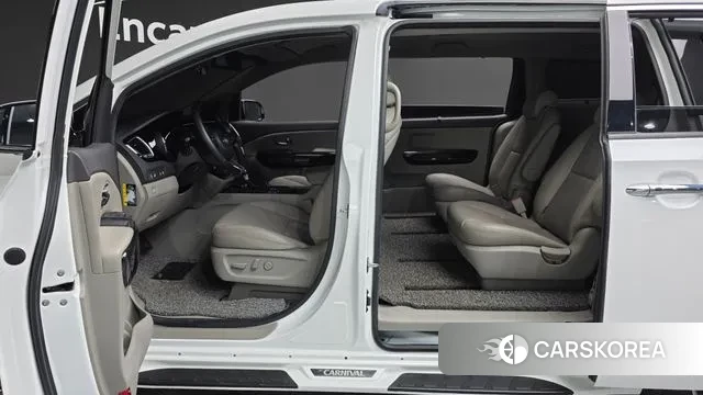 Kia All New Carnival id 3656858 из Кореи 7