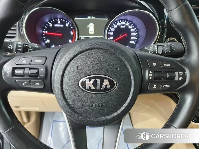Kia The New Carnival id 4180175 из Кореи 7
