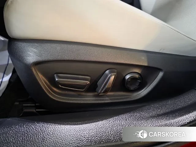 Toyota Prius 5th Generation id 3088047 из Кореи 7