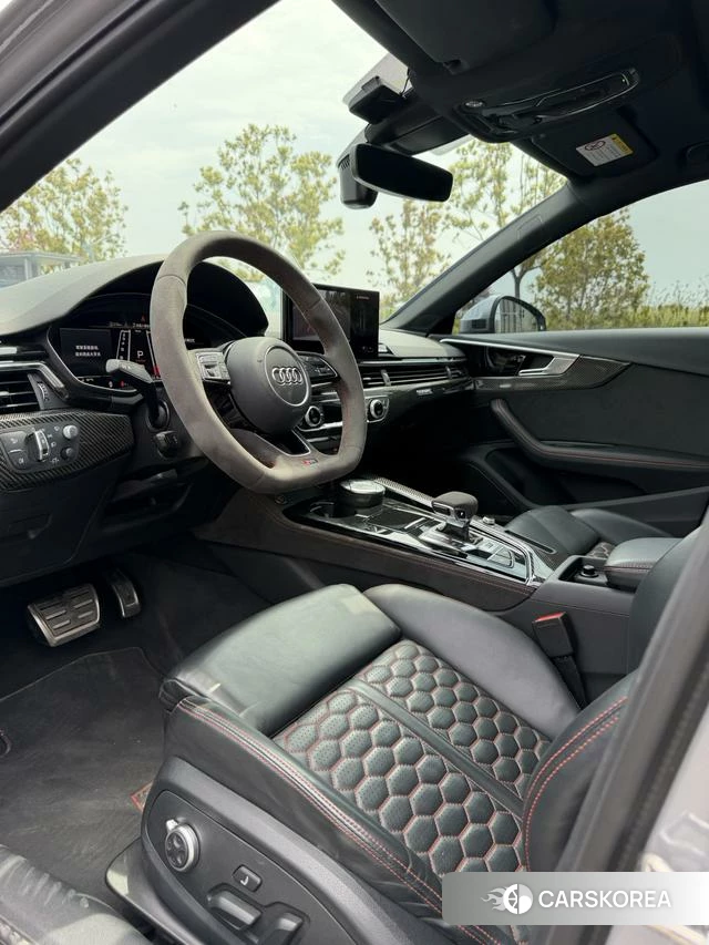 Audi RS 4 id 3908198 из Китая 7