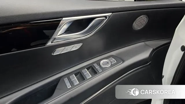 Genesis GV80 id 3601121 из Кореи 7