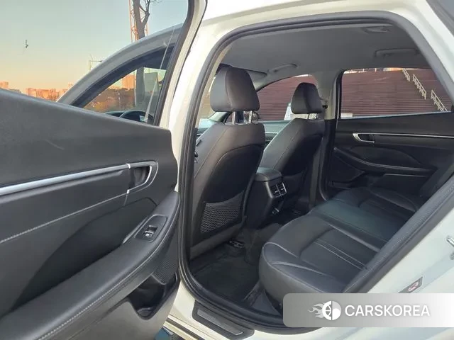 Hyundai Sonata (DN8) id 3371067 из Кореи 7