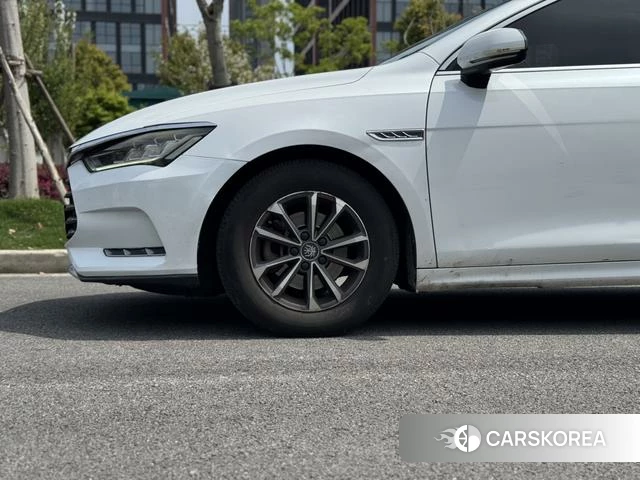 BYD Qin Pro DM id 4240077 из Китая 7