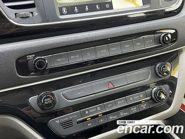 Kia The New Carnival id 2855115 из Кореи 7