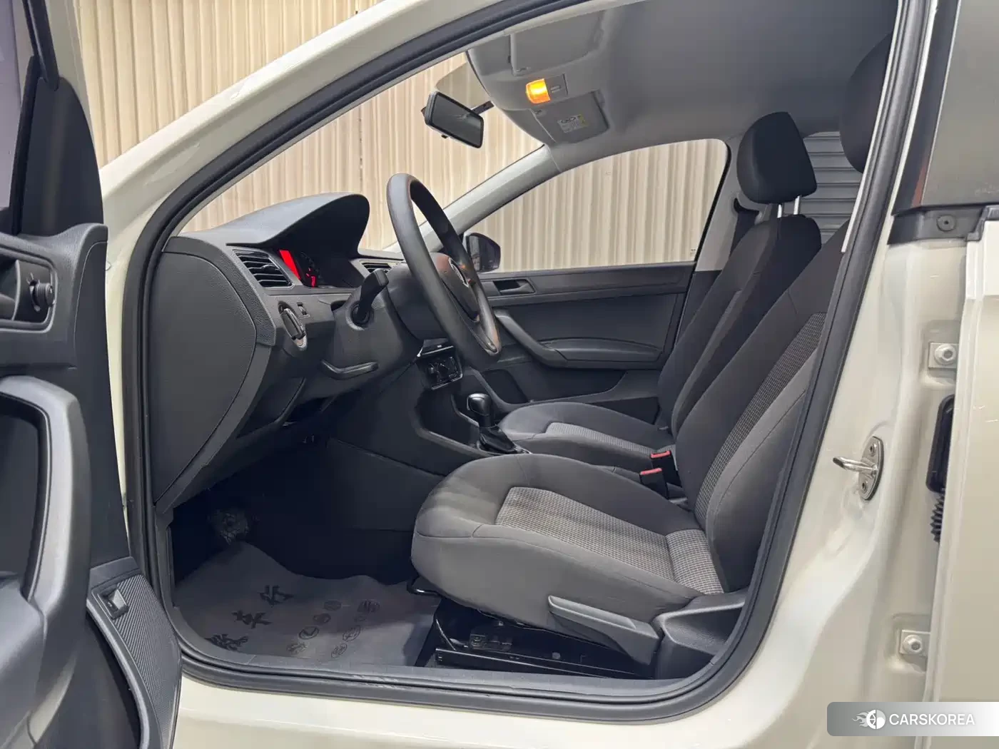 Volkswagen Santana id 4547347 из Китая 7