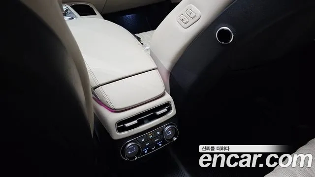 Genesis GV70 id 2954106 из Кореи 7