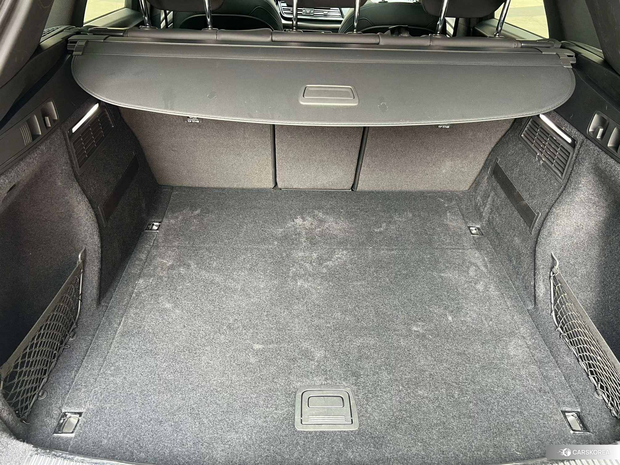 Audi Q5L id 4455099 из Китая 7