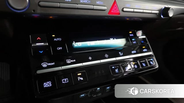 Hyundai Grandeur (GN7) id 4223396 из Кореи 7