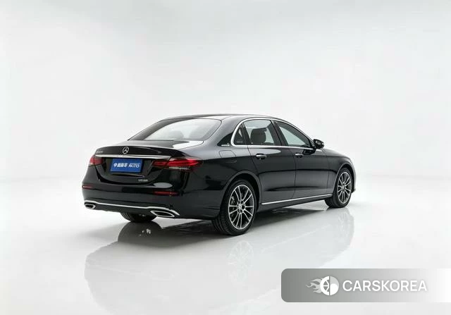 Mercedes-Benz E-class id 4264507 из Китая 7