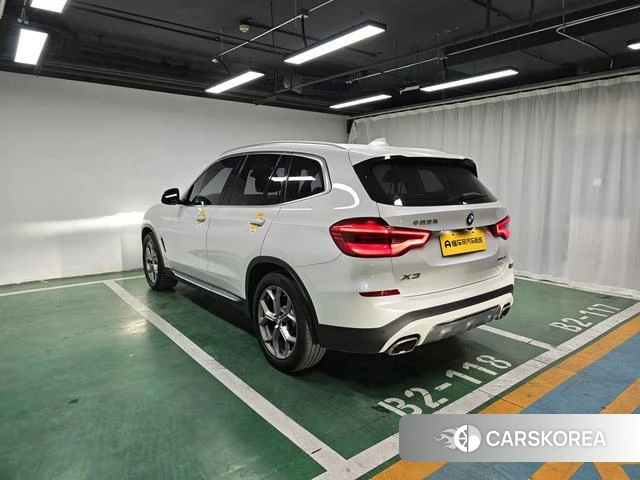 BMW X3 id 4208489 из Китая 7