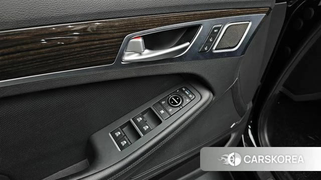 Genesis G80 id 4496395 из Кореи 7
