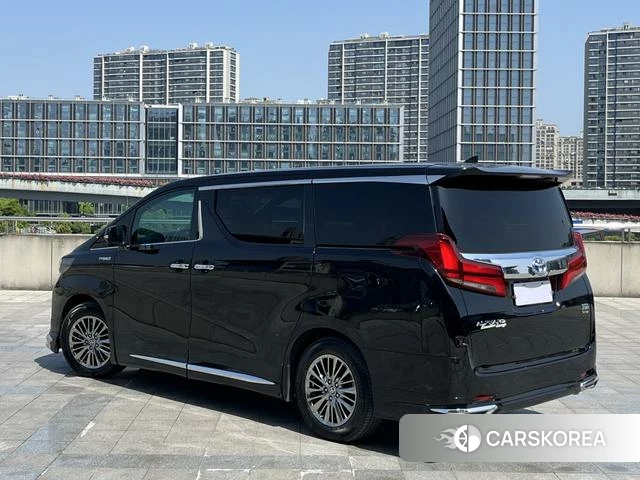Toyota Elfa id 4275921 из Китая 7