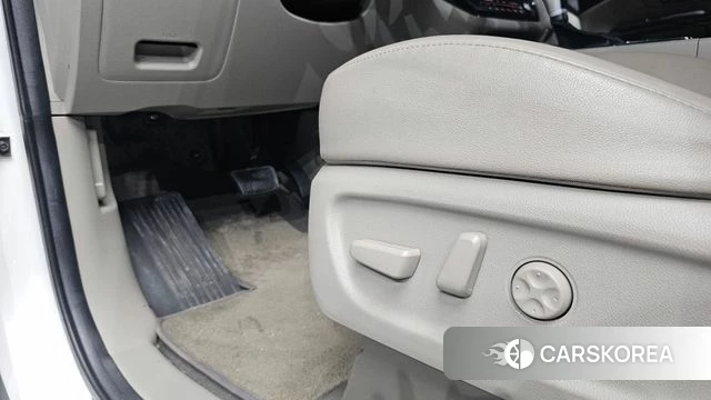Kia The New Carnival id 4581421 из Кореи 7