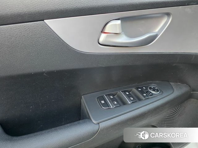 Kia The New K3 2nd generation id 3823786 из Кореи 7