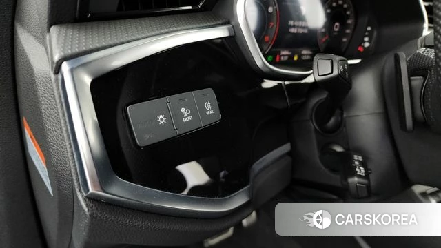 Audi Q3 (F3) id 4321626 из Кореи 7