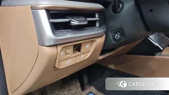 Hyundai Grandeur (GN7) id 3644866 из Кореи 7