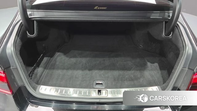 Genesis G90 (RS4) id 4792629 из Кореи 7